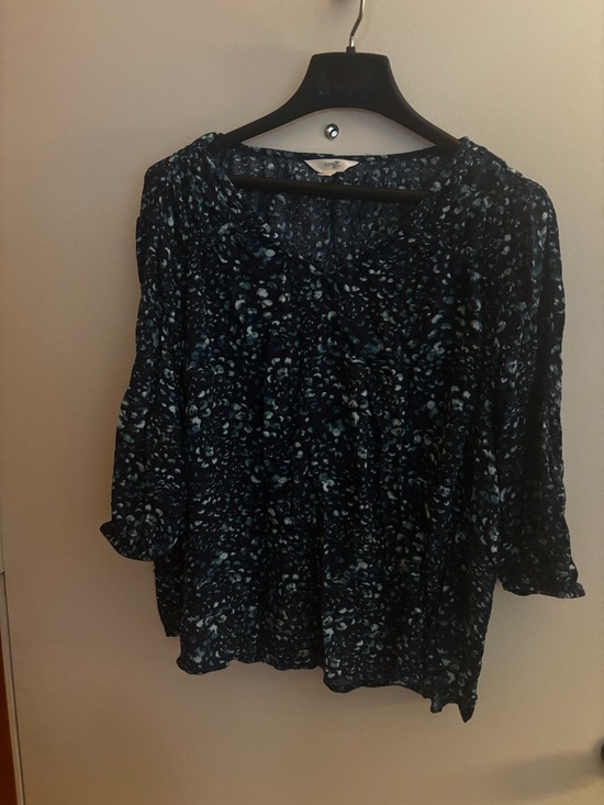 Terra & Sky Tops - Terra & Sky Women's Navy Blue Patterned Blouse